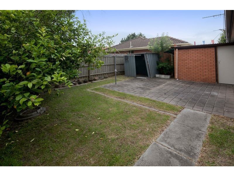 1/83 Clarendon Street, Cranbourne VIC 3977