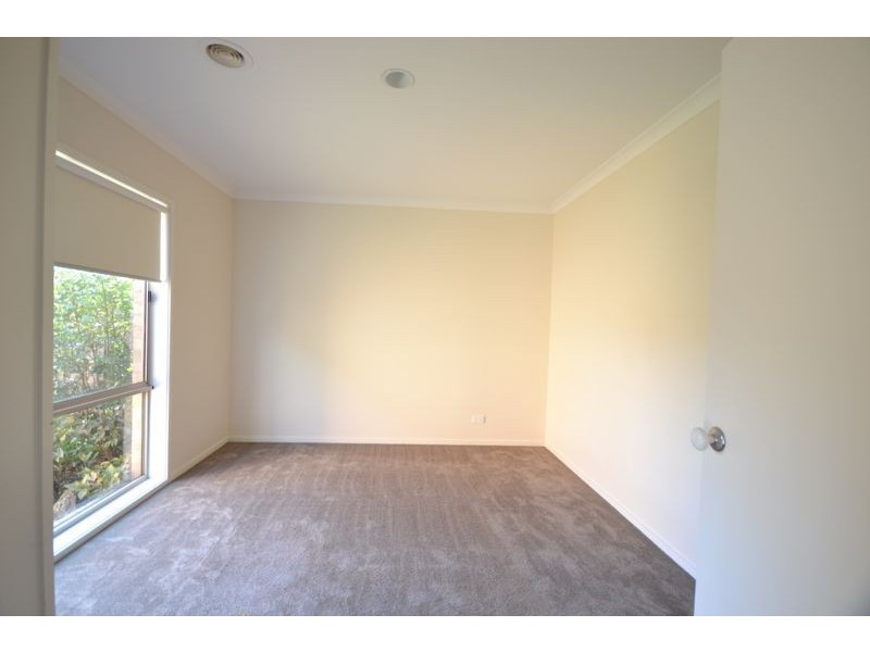 24 Waterbury Street, Cranbourne VIC 3977