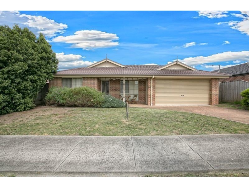 5 Glade Court, Cranbourne VIC 3977