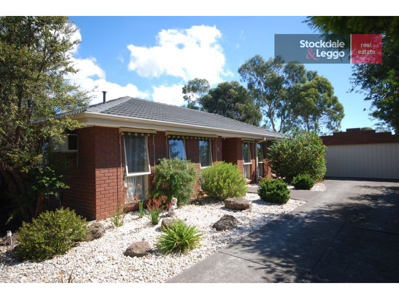 7 Eyre Court, Cranbourne North VIC 3977