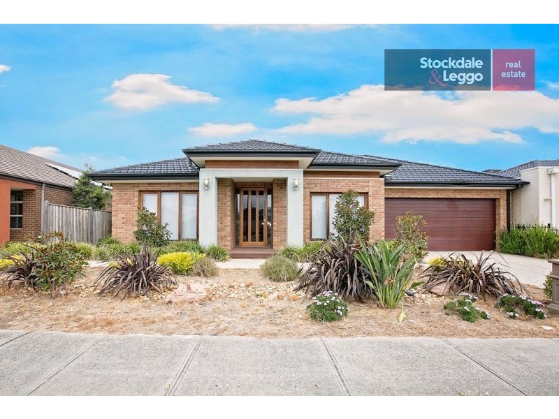13 Mallett Grove, Lyndhurst VIC 3975