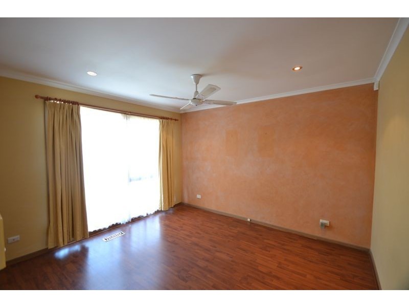 17 Peppercorn Court, Cranbourne North VIC 3977