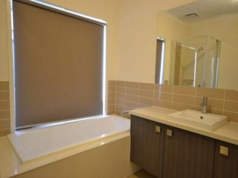 15 Datura Avenue, Cranbourne North VIC 3977