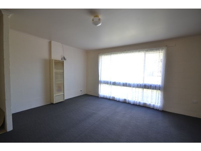 1/19 Bowen Street, Cranbourne VIC 3977