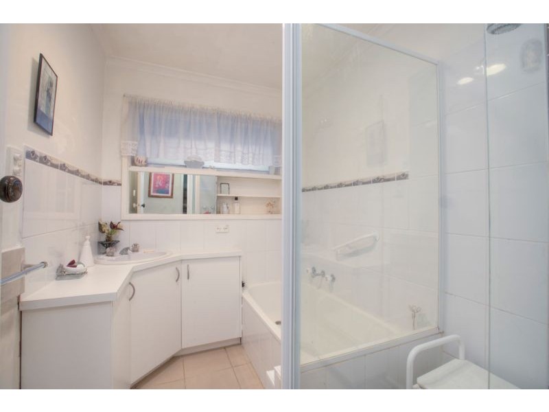 15 Loch Street, Cranbourne VIC 3977