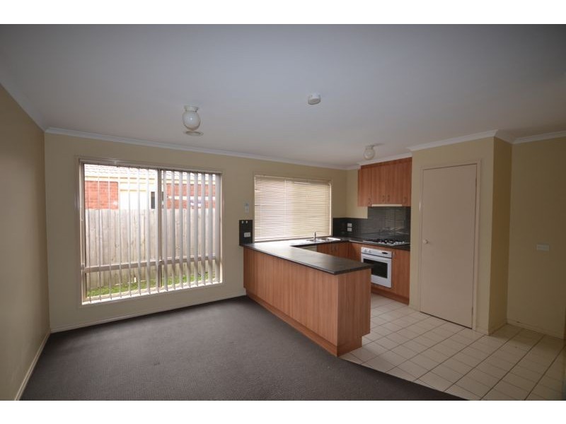 24 Genoa Way, Cranbourne West VIC 3977