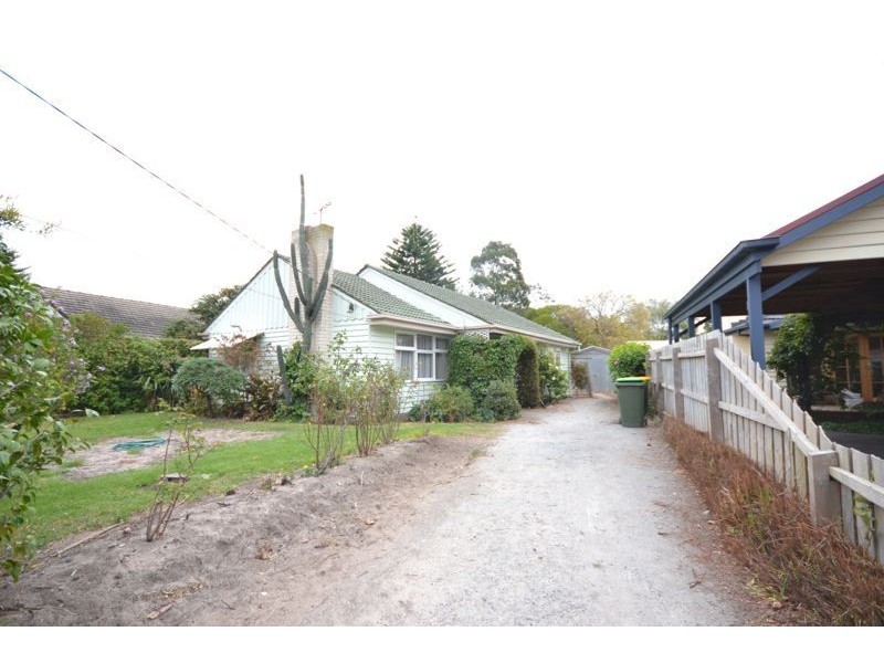 110 Kirkwood Avenue, Seaford VIC 3198