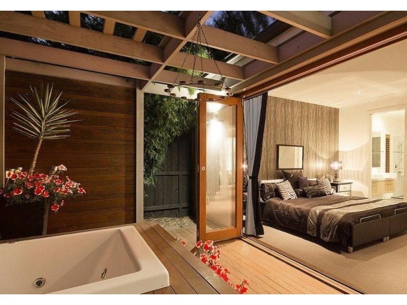 7 Nature Circuit, Cranbourne North VIC 3977