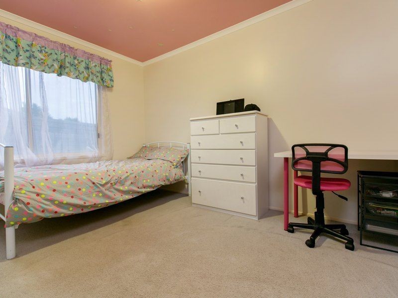 29 Linda Drive, Cranbourne West VIC 3977