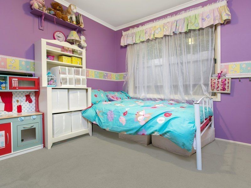 29 Linda Drive, Cranbourne West VIC 3977