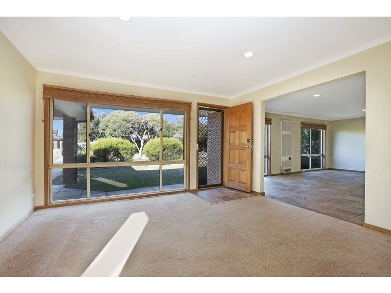 4 Briar Close, Narre Warren VIC 3805