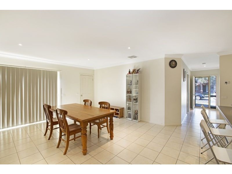 3 Cusack Way, Lynbrook VIC 3975