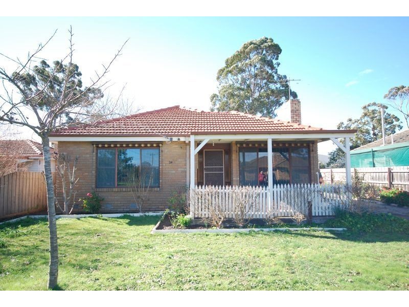 24 Scott Street, Cranbourne VIC 3977