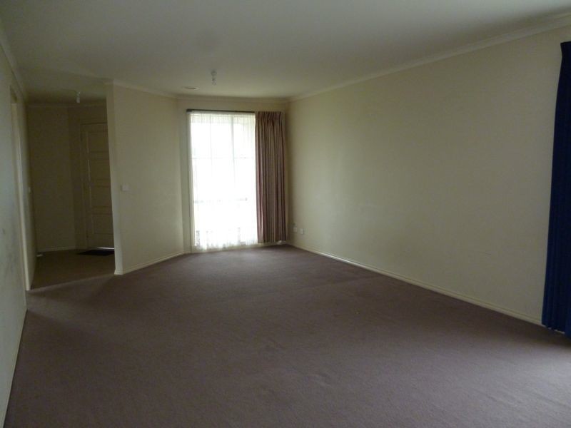 3 Danita Way, Cranbourne West VIC 3977