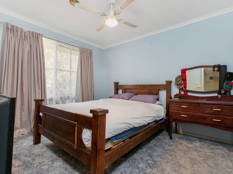 3 Bronhill Court, Cranbourne West VIC 3977