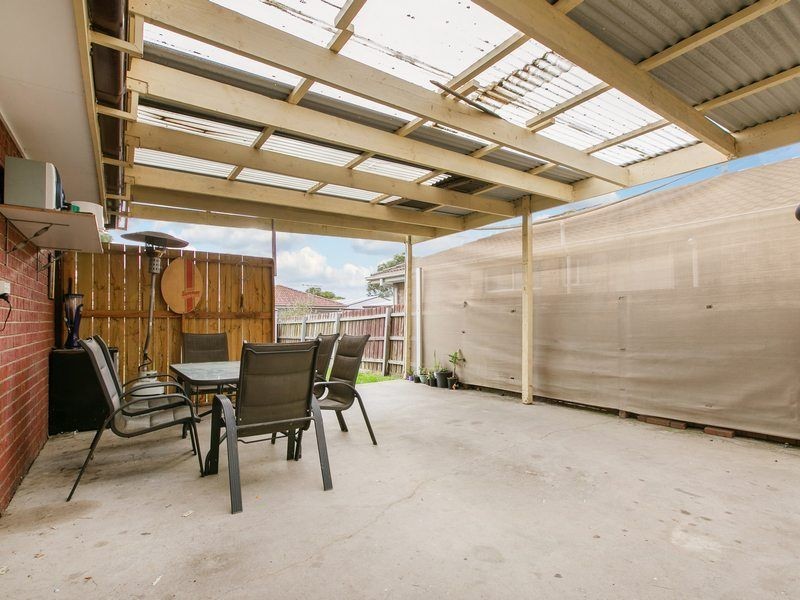 3 Bronhill Court, Cranbourne West VIC 3977