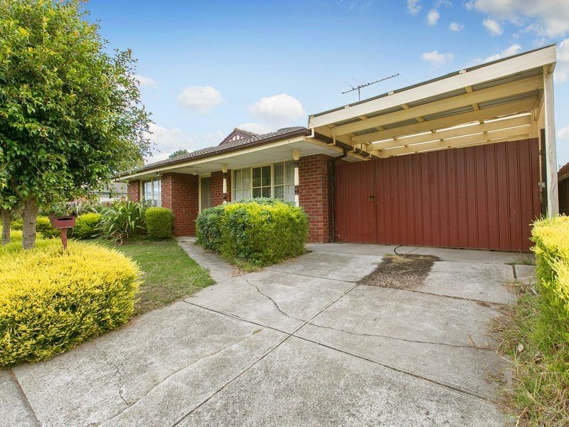 3 Bronhill Court, Cranbourne West VIC 3977