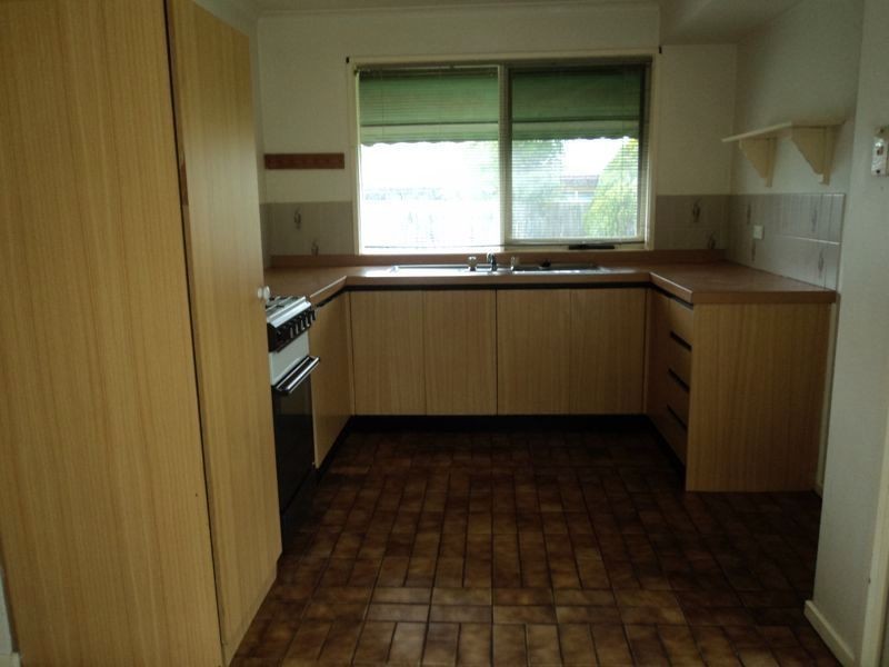 11 Tongola Court, Cranbourne VIC 3977