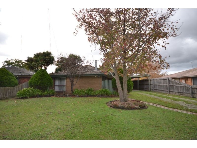 30 Hotham Street, Cranbourne VIC 3977