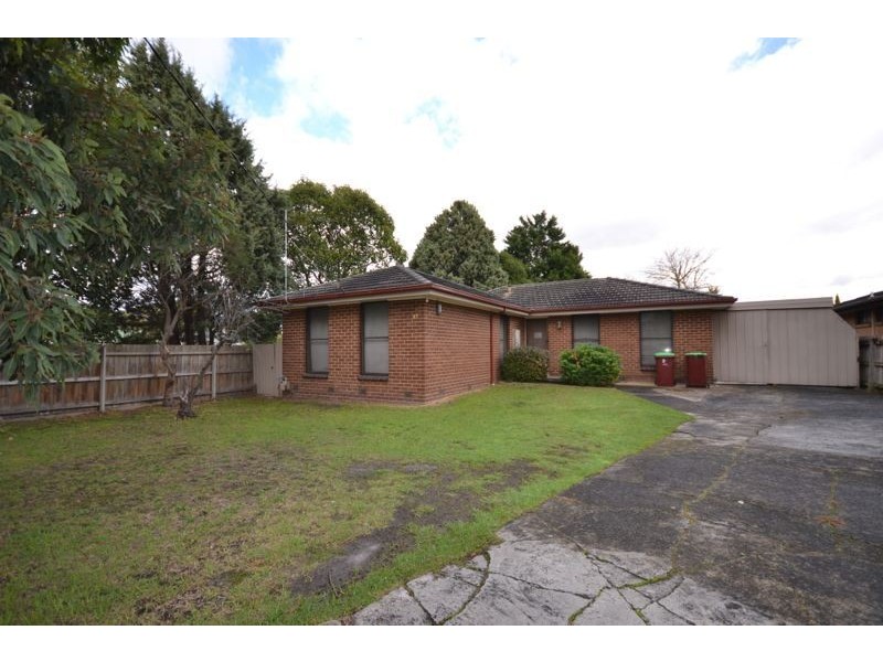43 Hotham Street, Cranbourne VIC 3977