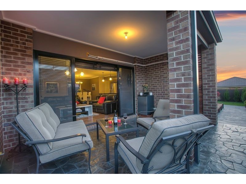 47 Merritt Avenue, Cranbourne West VIC 3977