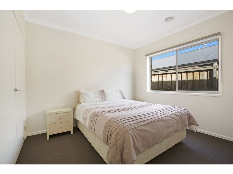 7 Dusky Bells Drive, Cranbourne West VIC 3977