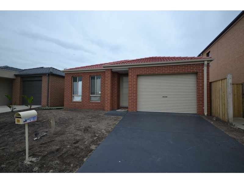 20 Cemetine Terrace, Cranbourne VIC 3977