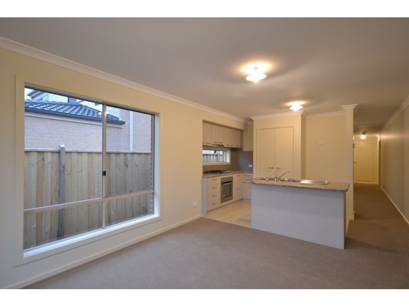 20 Cemetine Terrace, Cranbourne VIC 3977