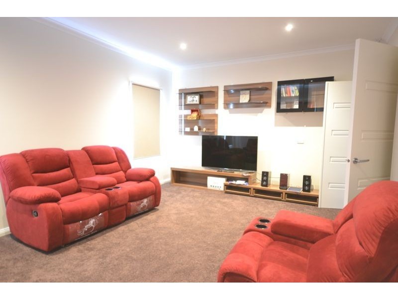 139 Boland Drive, Lyndhurst VIC 3975