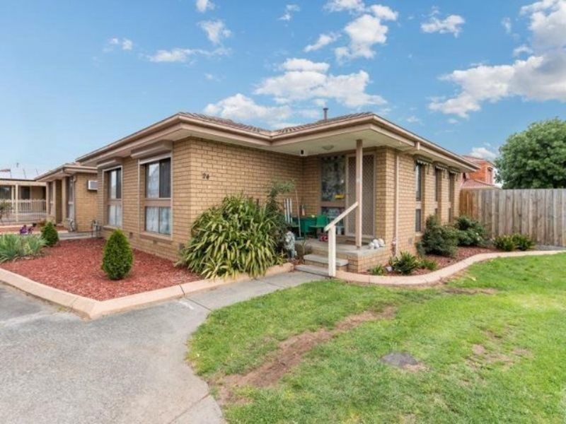 1/24 William Street, Cranbourne VIC 3977