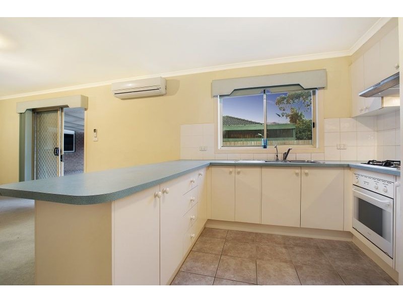 20 Greenmantle Close, Cranbourne West VIC 3977