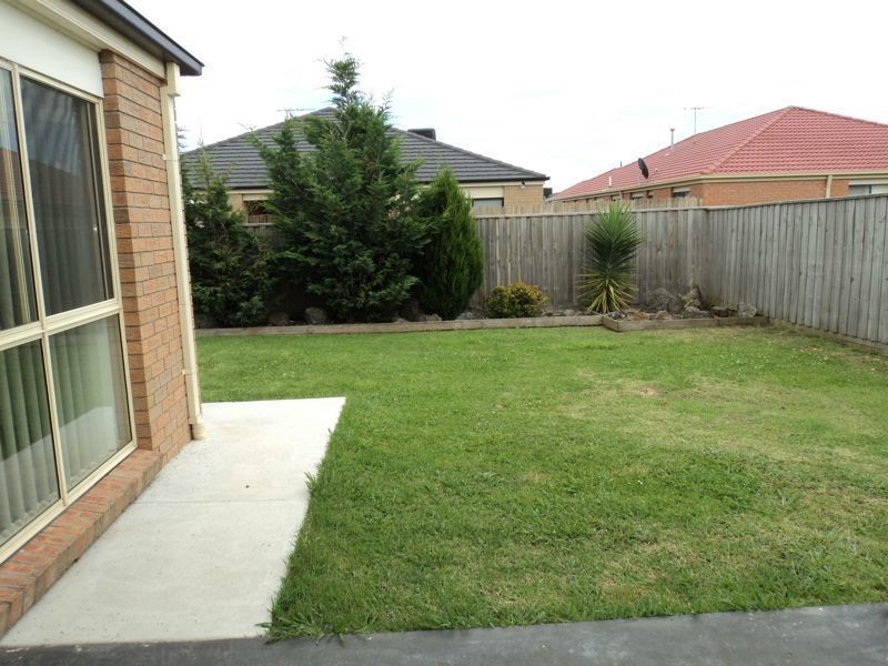 54 Majestic Boulevard, Cranbourne VIC 3977