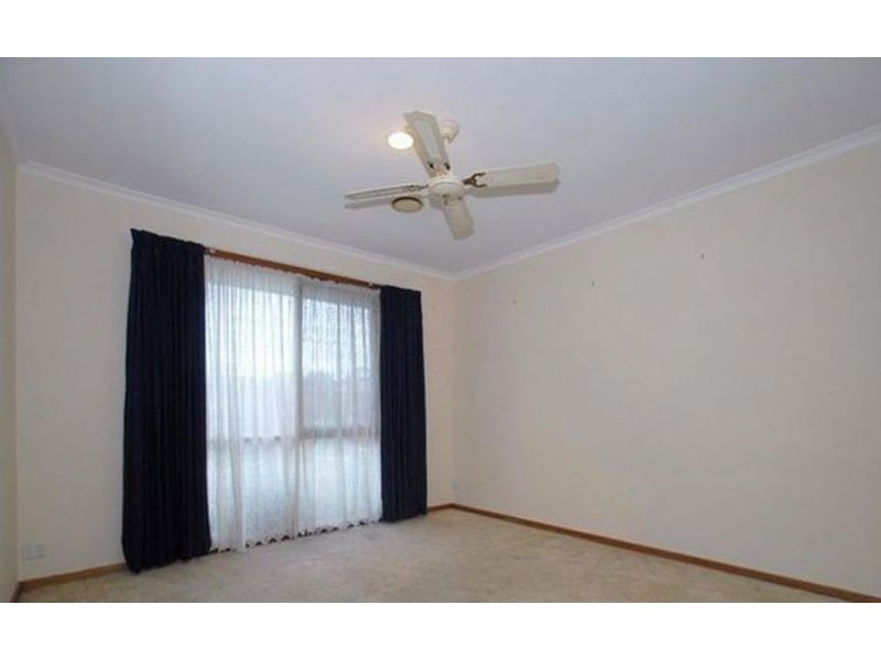 35 Latrobe Street, Cranbourne VIC 3977