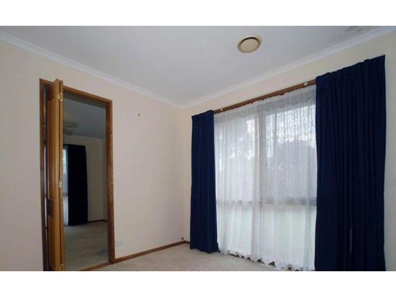 35 Latrobe Street, Cranbourne VIC 3977