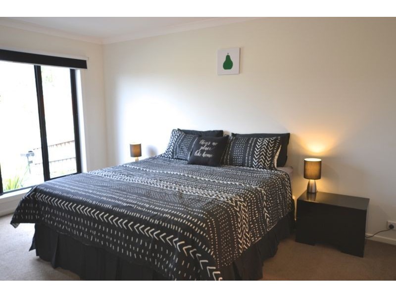 30 Flash Dan Drive, Cranbourne East VIC 3977