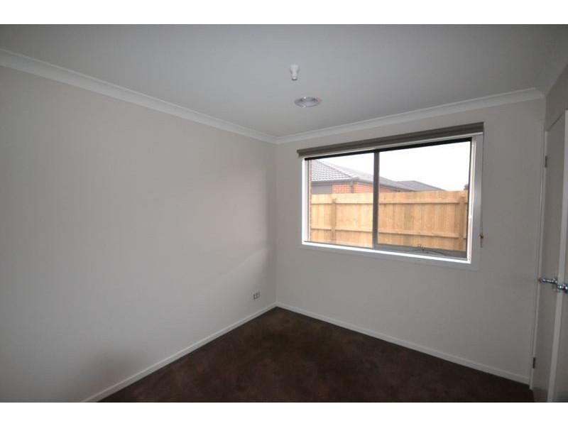 20 Corvette Avenue, Cranbourne VIC 3977