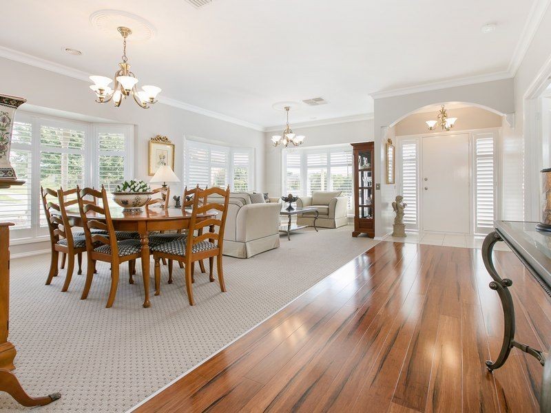 11 Terrace Gardens, Narre Warren South VIC 3805