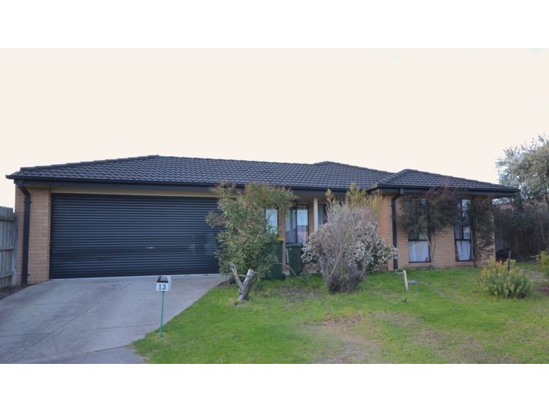 13 Mina Court, Carrum Downs VIC 3201