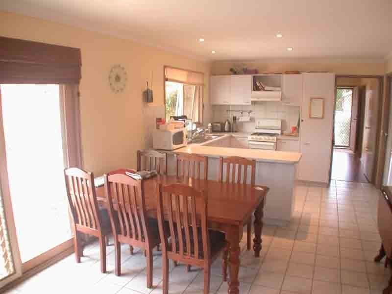 9 Willora Crescent, Cranbourne West VIC 3977