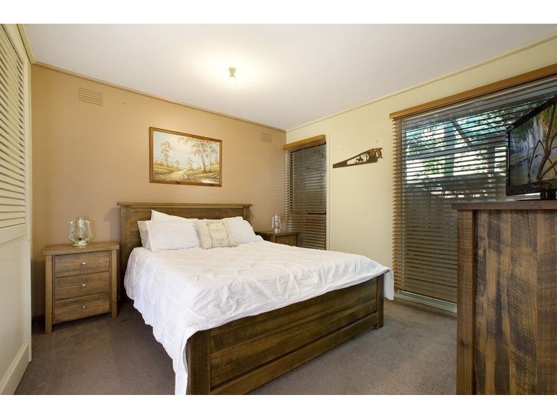 43 Spring Road, Junction Village VIC 3977