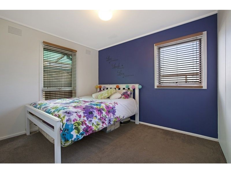 43 Spring Road, Junction Village VIC 3977
