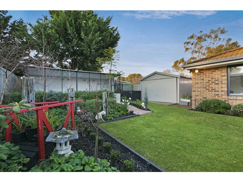 30 Hoysted Avenue, Cranbourne North VIC 3977