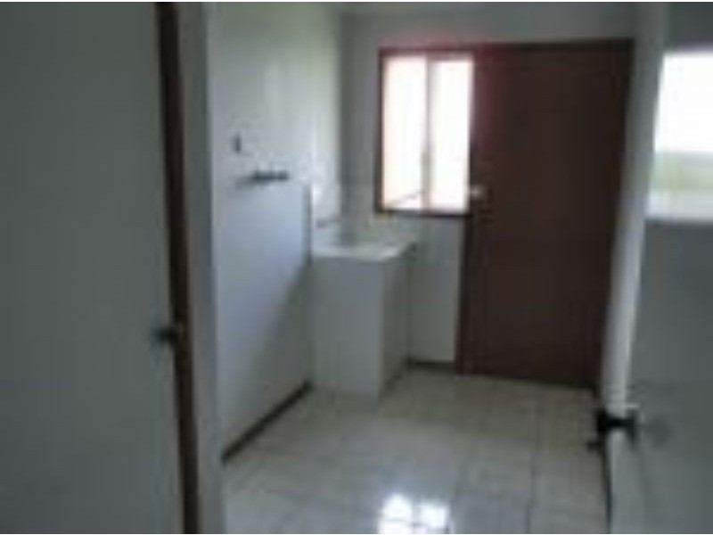 34 LESLEY DRIVE, Hampton Park VIC 3976