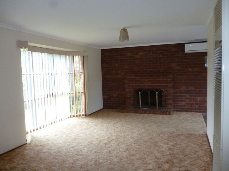 6 Caitlyn Court, Cranbourne North VIC 3977