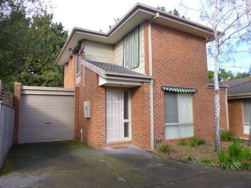 2/74 Huon Park Road, Cranbourne North VIC 3977