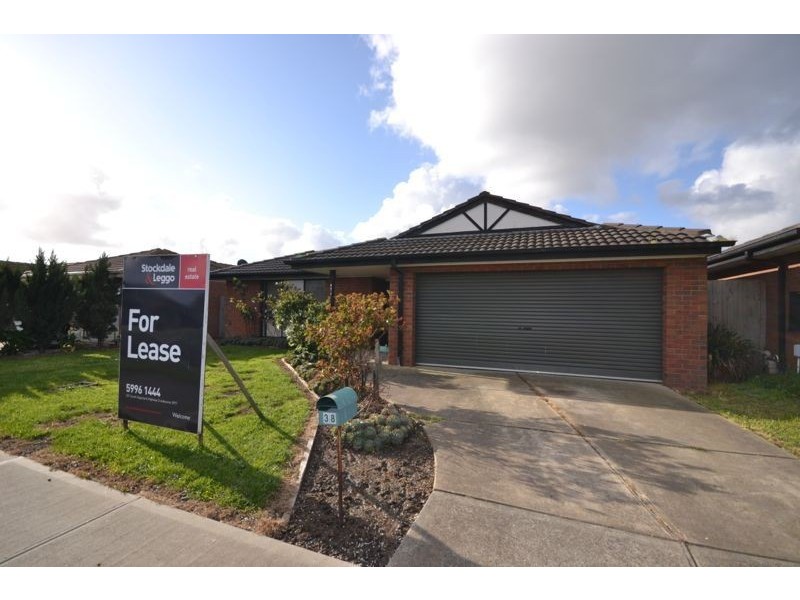 38 Trafalgar Way, Cranbourne East VIC 3977