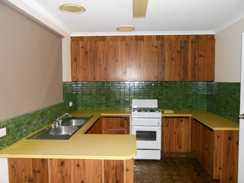 1/13 Alexander Street, Cranbourne VIC 3977