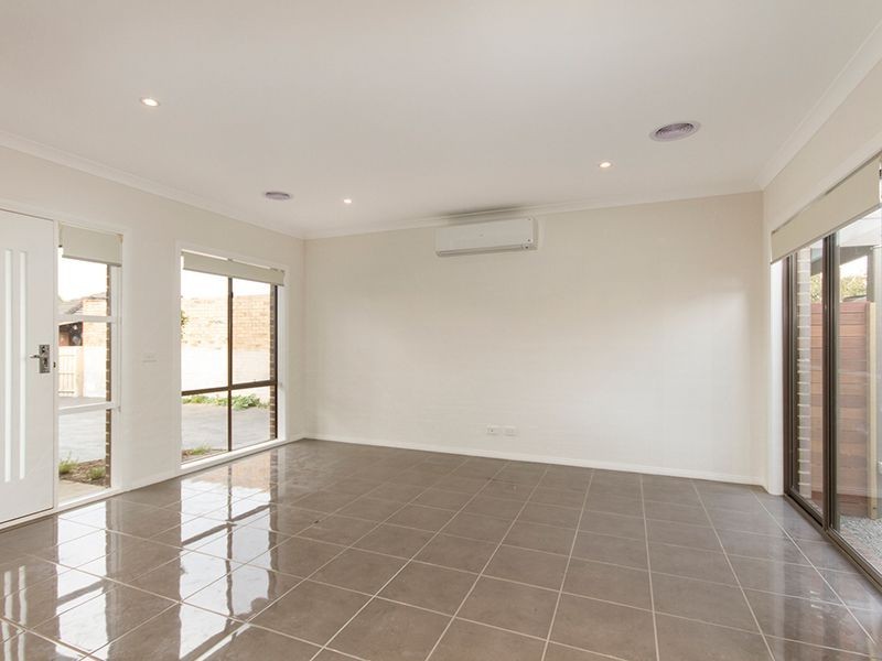 6A Ash Street, Cranbourne VIC 3977