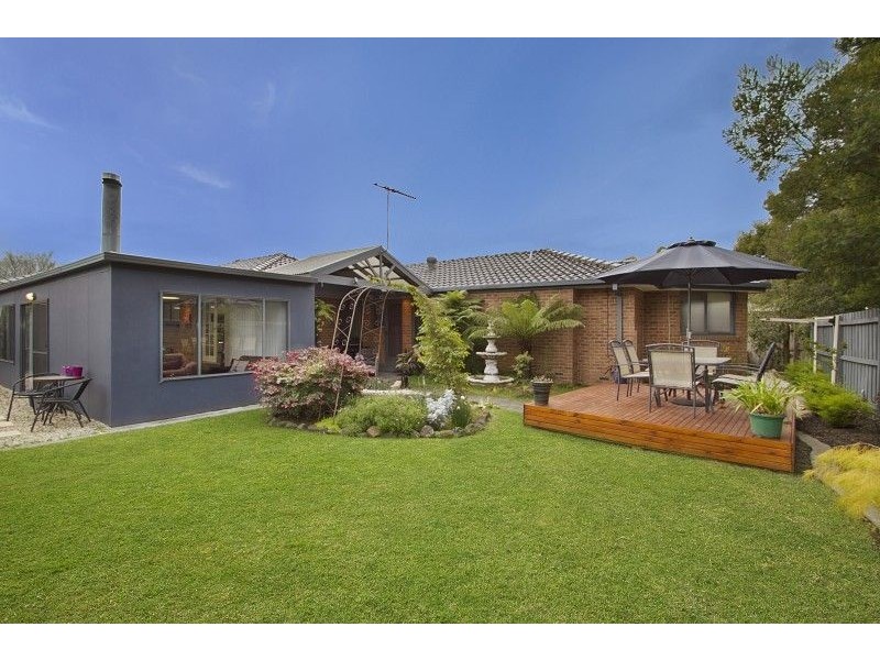 12 Kurrajong Court, Cranbourne North VIC 3977