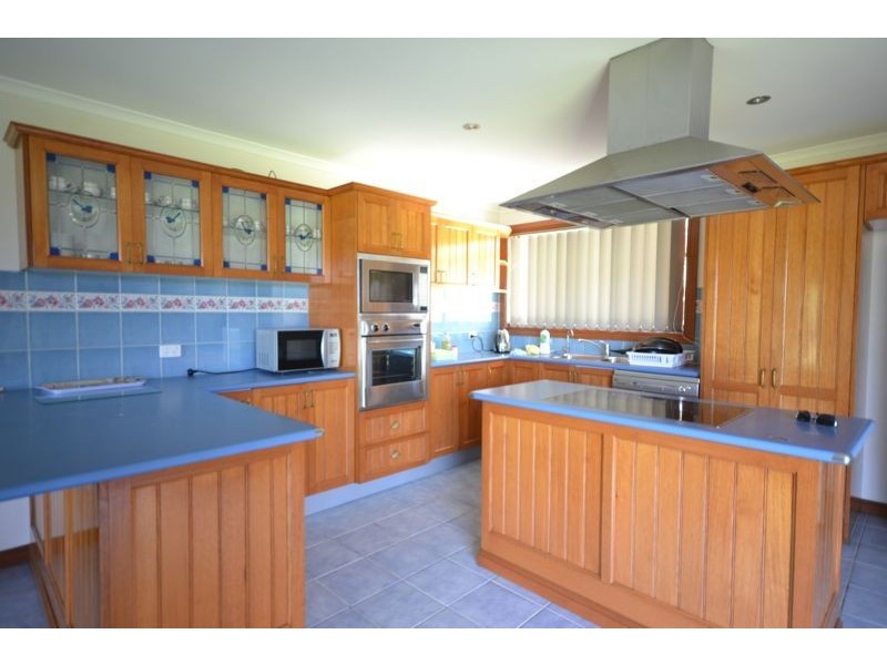 35 Worthing Road, Devon Meadows VIC 3977